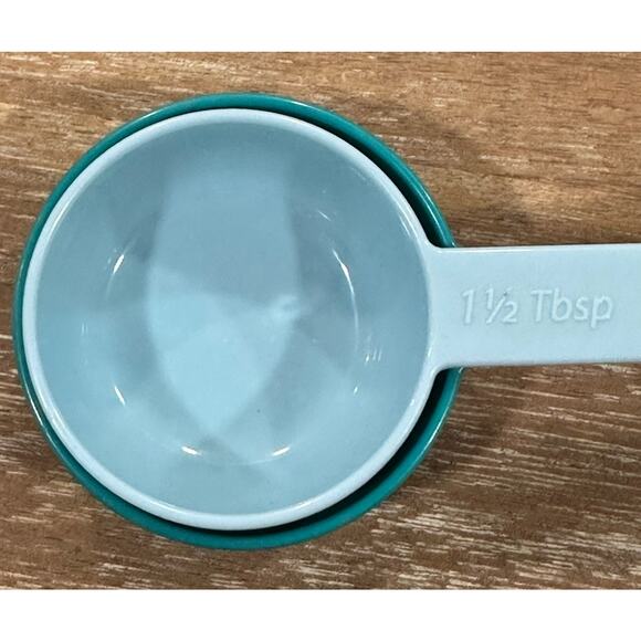 8 PC. Set THE PIONEER WOMAN Timeless Beauty MELAMINE MEASURING SPOONS Colorful - Picture 9 of 10